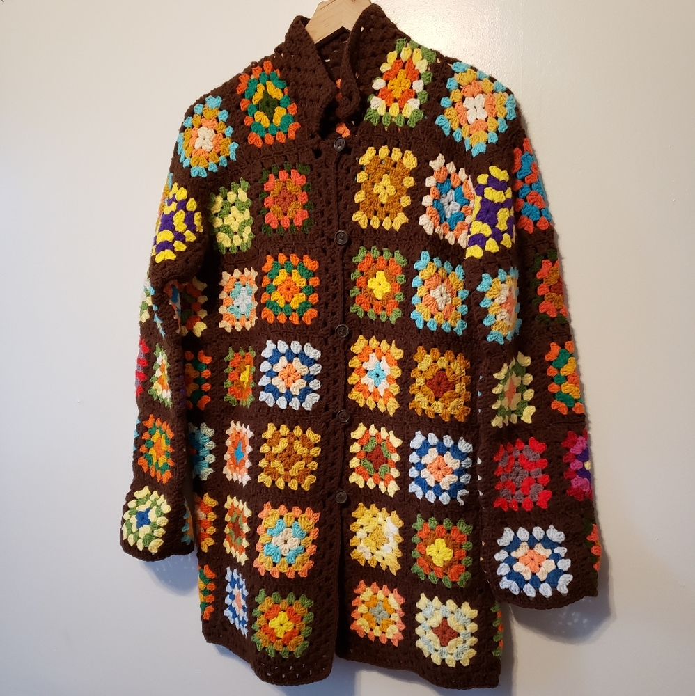 š„VINTAGE | Grandma's Hand-Crocheted Jacket 1970s - Picture 2 of 16